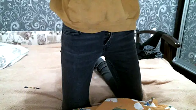 DennisXCaroll online show from February 18, 5:31 pm