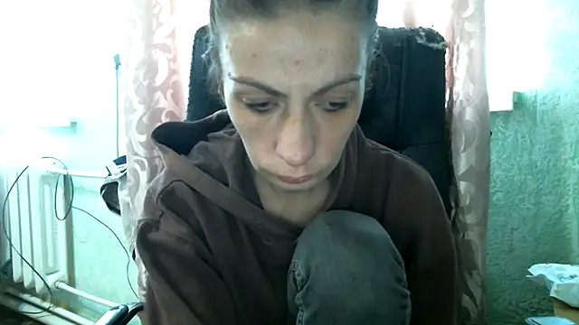 DennisXCaroll online show from April 5, 7:04 am