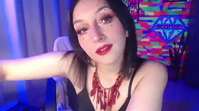 Snapshot of ScarlatSultry chatting on June 15, 11:59 pm ScarlatSultry online show from June 15, 11:59 pm