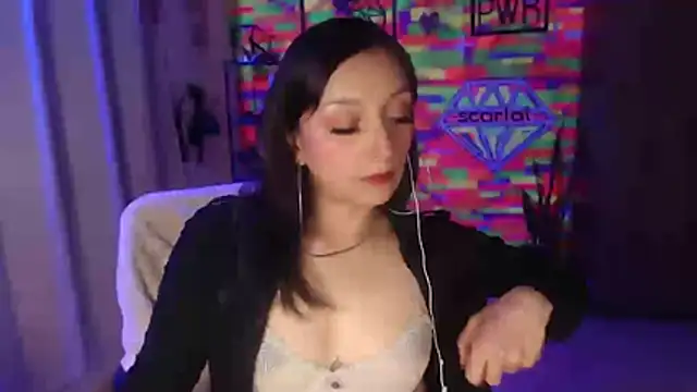 Snapshot of ScarlatSultry chatting on June 6, 3:34 am ScarlatSultry online show from June 6, 3:34 am