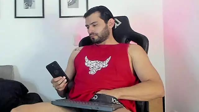 Dereck vega online show from May 24, 12:49 pm