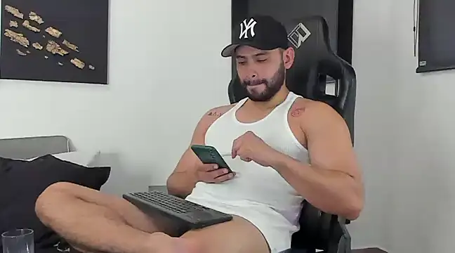 Dereck vega online show from February 1, 12:51 am