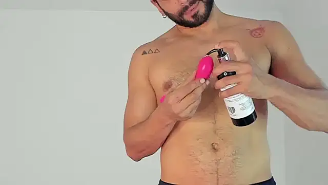 Dereck vega online show from September 13, 3:23 pm