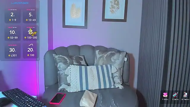 Nahiajhonson  online show from October 9, 12:49 pm