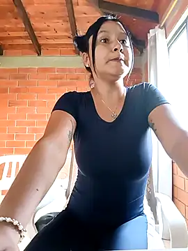 SamaraJay1 online show from January 7, 2:11 pm