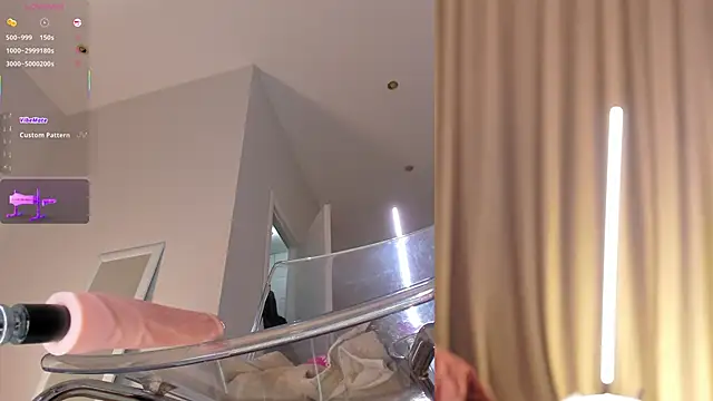 Snapshot of Eva_Bailey_ chatting on February 3, 10:37 pm Eva Bailey online show from February 3, 10:37 pm