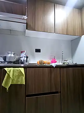 coral smitth online show from October 16, 6:38 pm