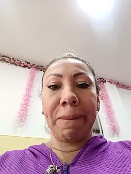 coral smitth online show from April 30, 2:57 pm