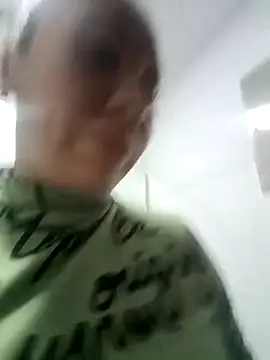 coral smitth online show from November 11, 4:18 am