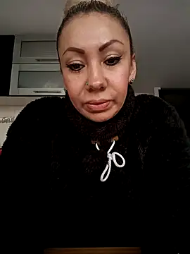 coral smitth online show from September 18, 9:40 pm