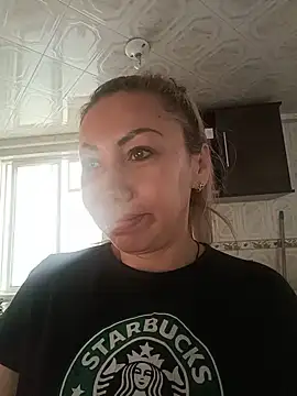 Snapshot of coral_smitth chatting on July 16, 4:59 pm coral smitth online show from July 16, 4:59 pm