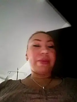 coral smitth online show from November 15, 3:05 pm