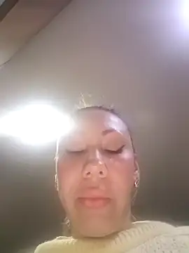 coral smitth online show from November 4, 10:35 pm