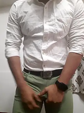 Guyinshortss online show from March 20, 8:21 pm