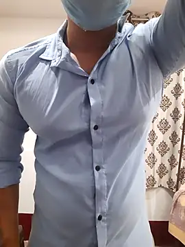 Guyinshortss online show from November 1, 8:03 pm