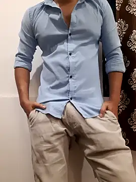 Guyinshortss online show from September 22, 7:31 pm