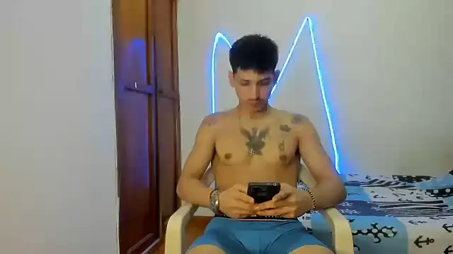 Snapshot of MasterSEX420 chatting on January 16, 4:00 pm MasterSEX420 online show from January 16, 4:00 pm