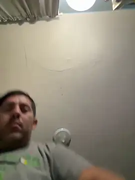 Snapshot of Papilobo12 chatting on November 15, 2:26 am Papilobo12 online show from November 15, 2:26 am