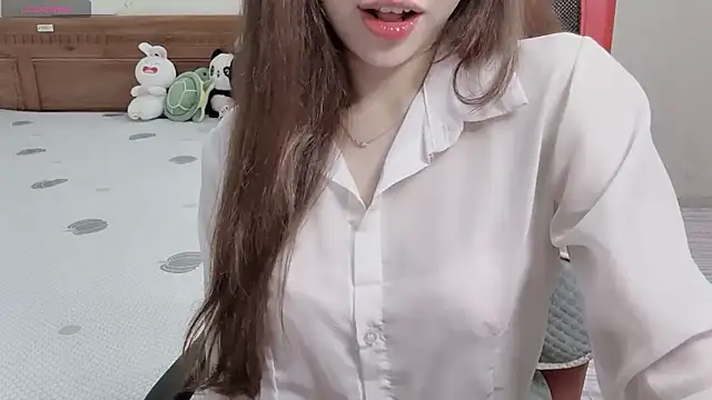 Snapshot of TrinhH_Nabbi chatting on July 11, 1:11 pm TrinhH Nabbi online show from July 11, 1:11 pm