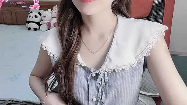 TrinhH Nabbi online show from April 14, 2:33 pm