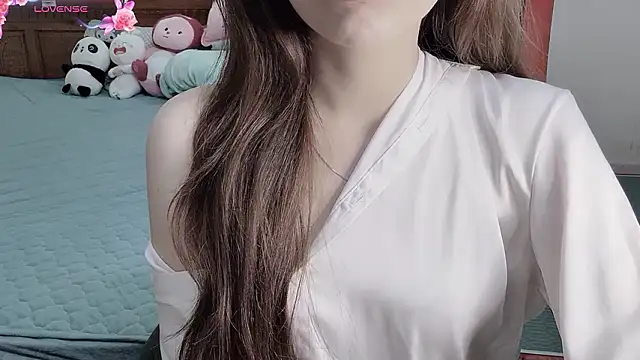 TrinhH Nabbi online show from March 17, 1:03 pm