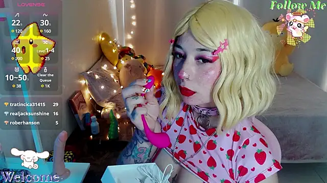 mily milk  online show from December 7, 10:34 pm