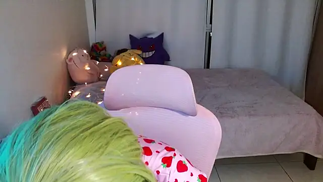 mily milk  online show from February 27, 8:24 am