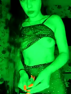 sweetbb15 online show from May 13, 10:39 pm