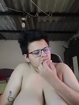 tatsumi nao online show from November 30, 8:31 pm