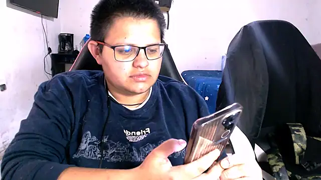 tatsumi nao online show from February 19, 8:06 pm