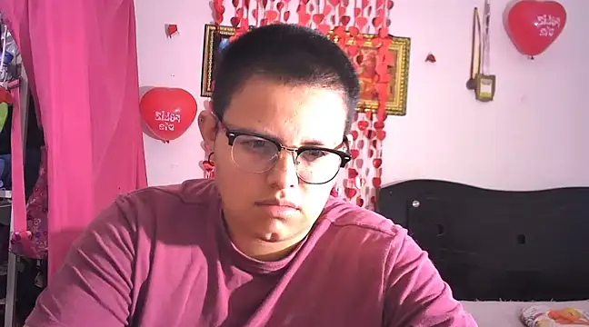 tatsumi nao online show from March 4, 3:00 am