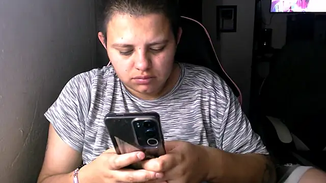 tatsumi nao online show from February 1, 12:53 am