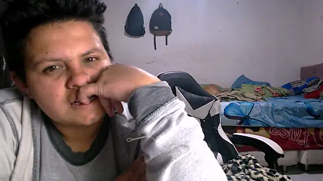 tatsumi nao online show from November 16, 3:33 am