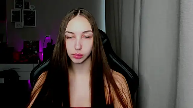 Sm0ly online show from May 2, 1:55 am