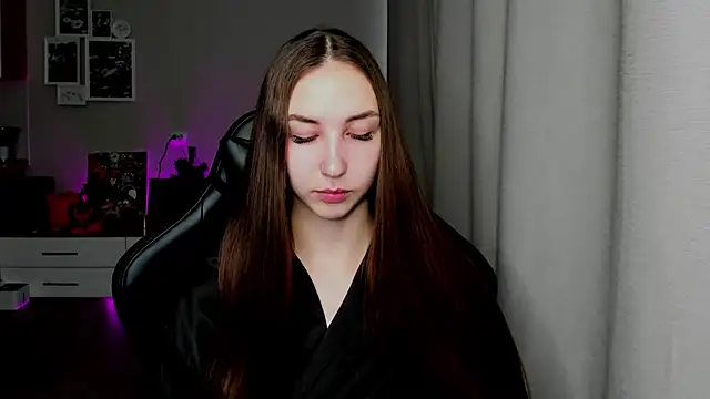 Sm0ly online show from April 1, 2:35 am