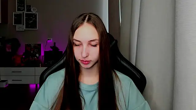 Sm0ly online show from April 17, 2:03 am