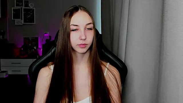 Sm0ly online show from May 4, 2:48 am