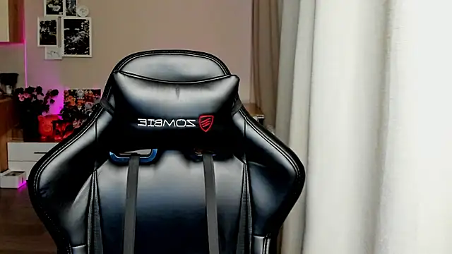 Sm0ly online show from October 21, 1:49 am