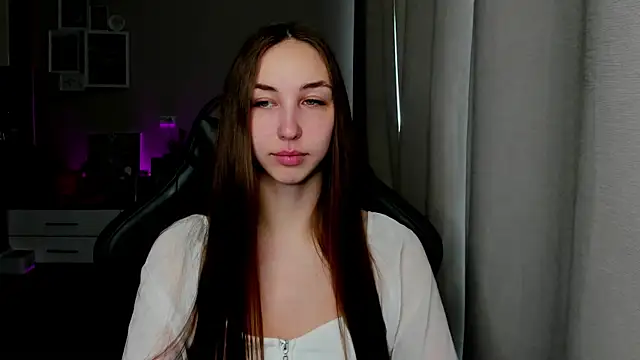 Sm0ly online show from May 18, 2:55 am