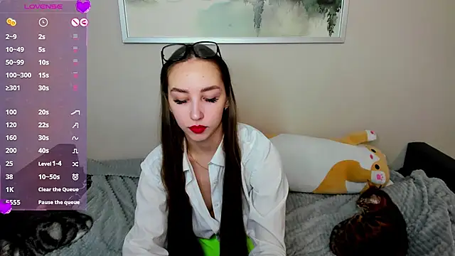 Sm0ly online show from March 12, 1:36 am