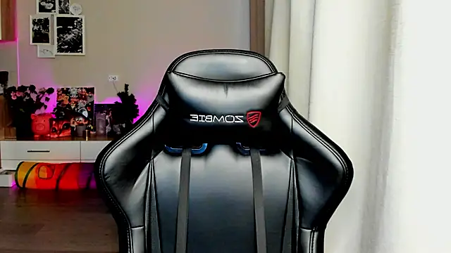 Sm0ly online show from October 23, 1:37 am