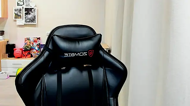 Sm0ly online show from October 31, 2:19 am