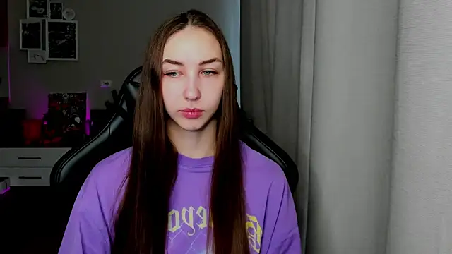 Sm0ly online show from May 26, 2:53 am