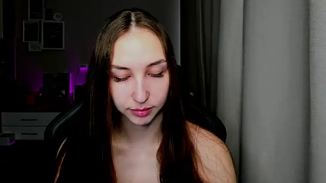 Sm0ly online show from April 16, 2:12 am