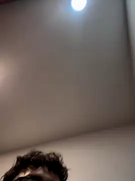 Parejasumisa27 online show from December 16, 11:47 am