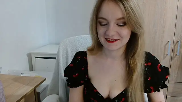 AlmaHoney online show from March 16, 3:15 pm