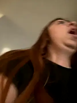 Snapshot of Cloew_Marz chatting on October 30, 7:55 pm Cloew Marz online show from October 30, 7:55 pm