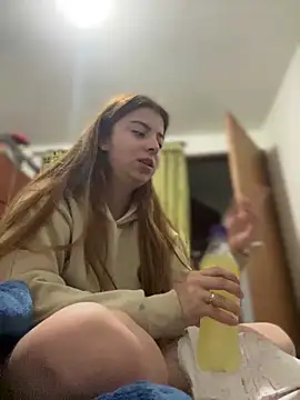 Snapshot of Cloew_Marz chatting on November 7, 12:26 am Cloew Marz online show from November 7, 12:26 am