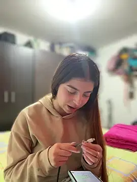 Cloew Marz online show from May 9, 8:01 pm