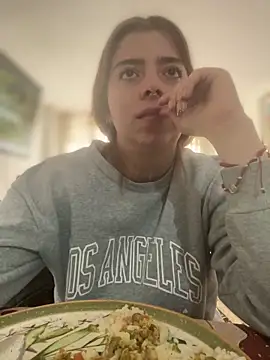 Snapshot of Cloew_Marz chatting on November 28, 7:03 pm Cloew Marz online show from November 28, 7:03 pm